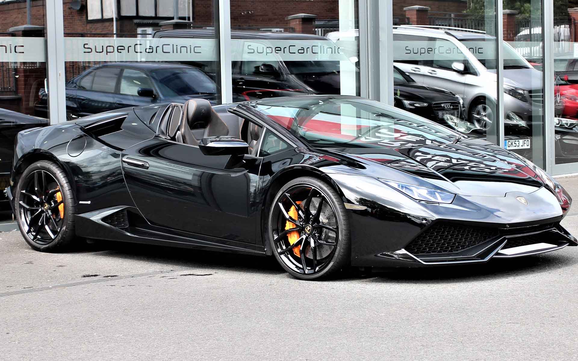 Lamborghini Servicing